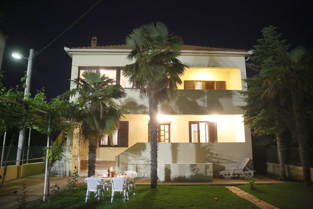 Vedrana Apartment
